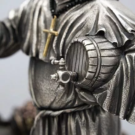 Авторская статуэтка «Виноделие» МП-37977