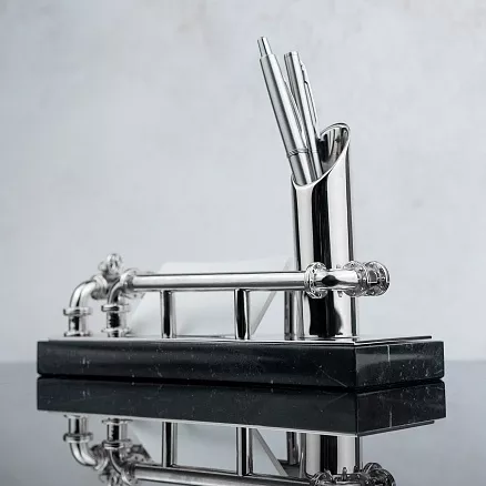 Визитница для нефтяников МП-38025